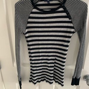 Gap black and white casual shirt